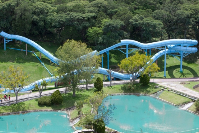  Extreme slides 